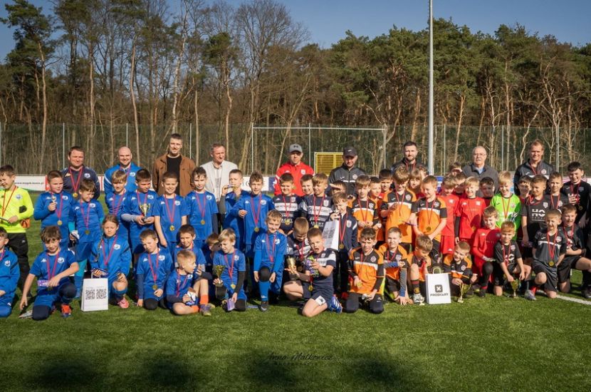 Sportowa zabawa i zbiórka na rzecz zwierząt