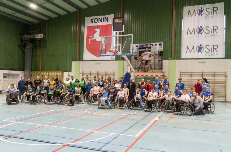 Link do artykułu - „Mustang” niepokonany w Wiśnik Cup
