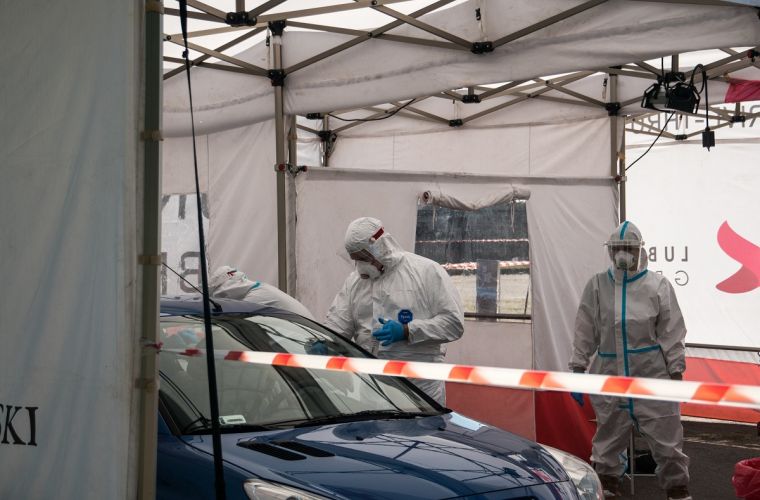 Link do artykułu - Drive-thru w Koninie: 924 przebadanych