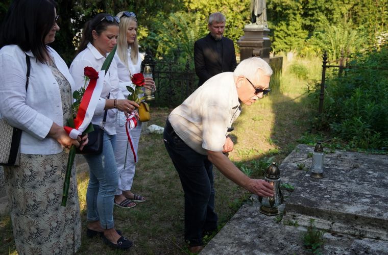 Link do artykułu - Hołd powstańcom warszawskim z Konina