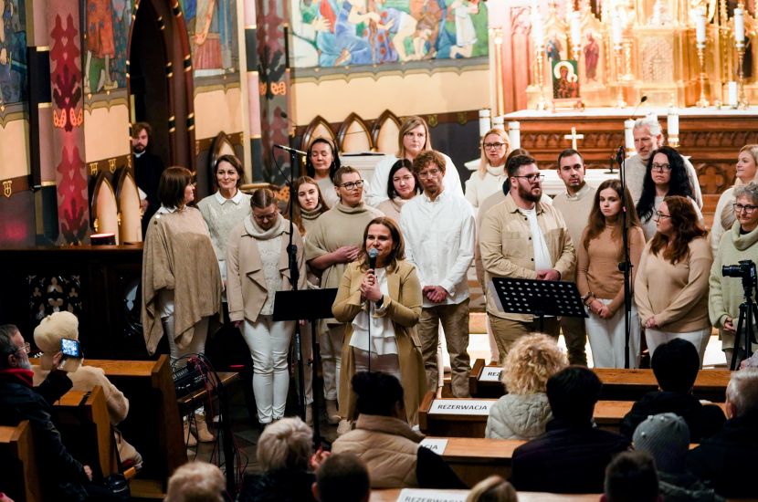 Link do artykułu - Gospel w farze