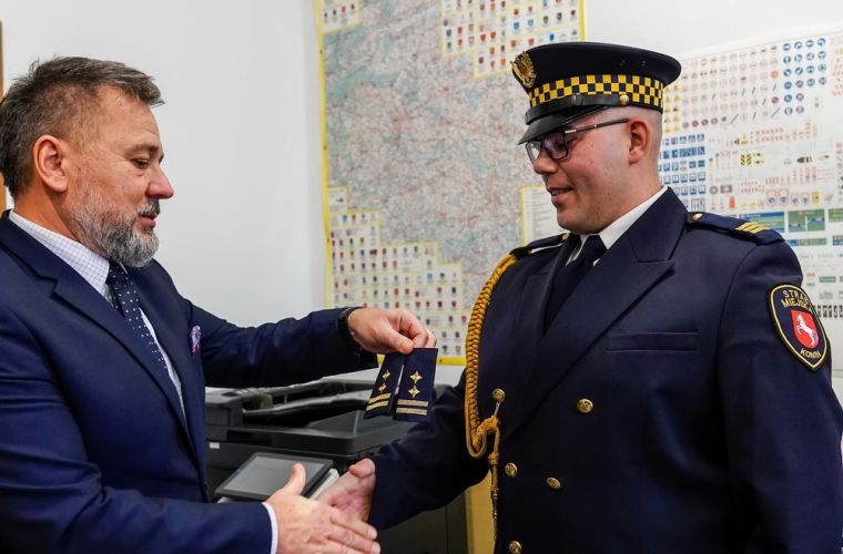Link do artykułu - Nowy komendant rozpoczął pracę