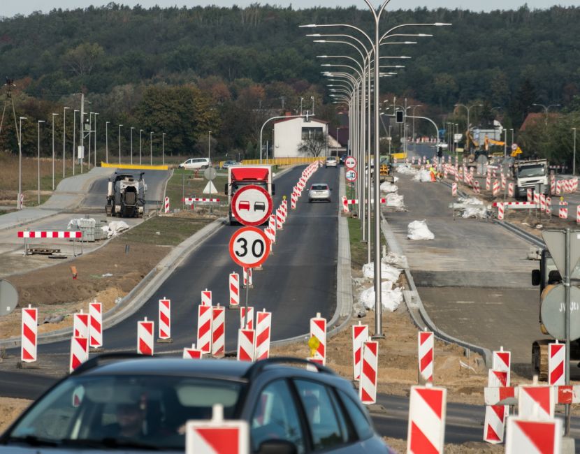 Link do artykułu - Na Kleczewskiej malowanie znaków poziomych