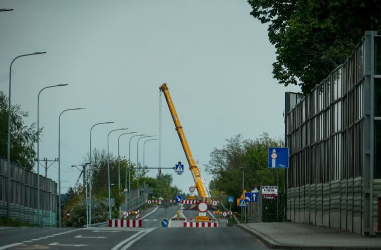 Link do artykułu - Trwa remont wiaduktu w Honoratce