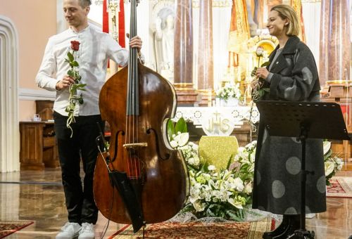 Galeria zdjęć do artykułu - Pieśni Maryjne na Dzień Matki