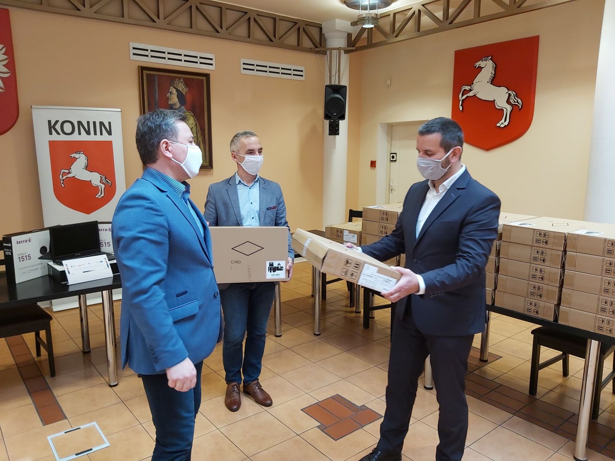 Link do artykułu - Sprzęt za 100 tys. dla szkół