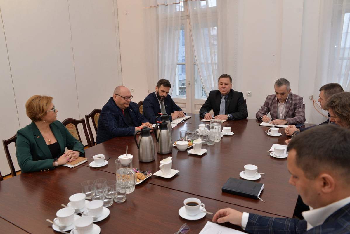 Link do artykułu - Zachowajmy spokój - apelują władze miasta i służby medyczne