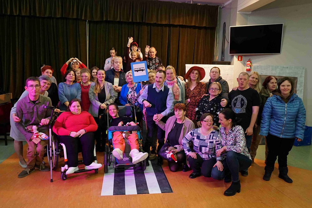 Link do artykułu - Trochę na marginesie świata!