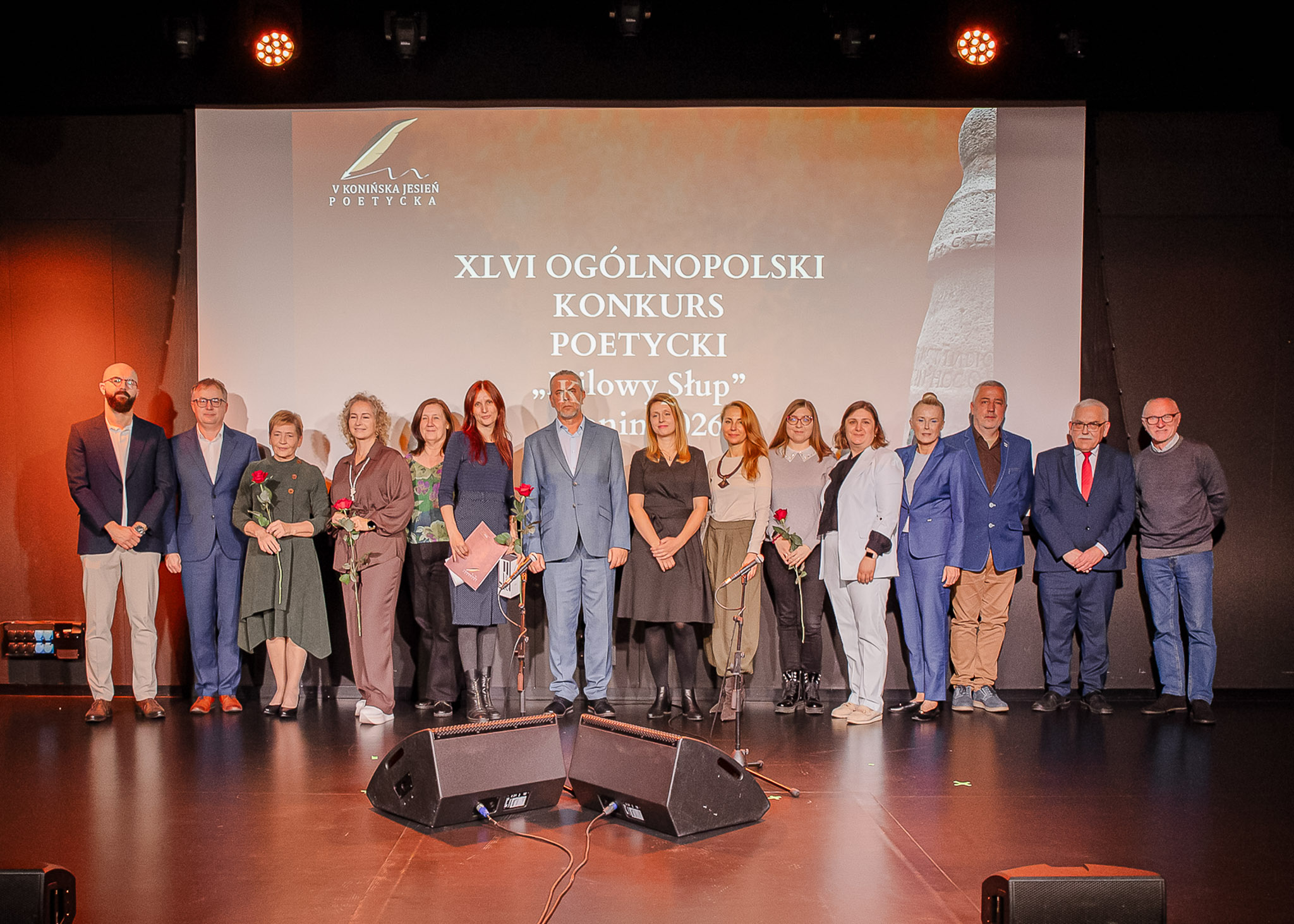 Na zdjęciu widzimy laureatów  46. Ogólnopolskiego Konkursu Poetyckiego „Milowy Słup”