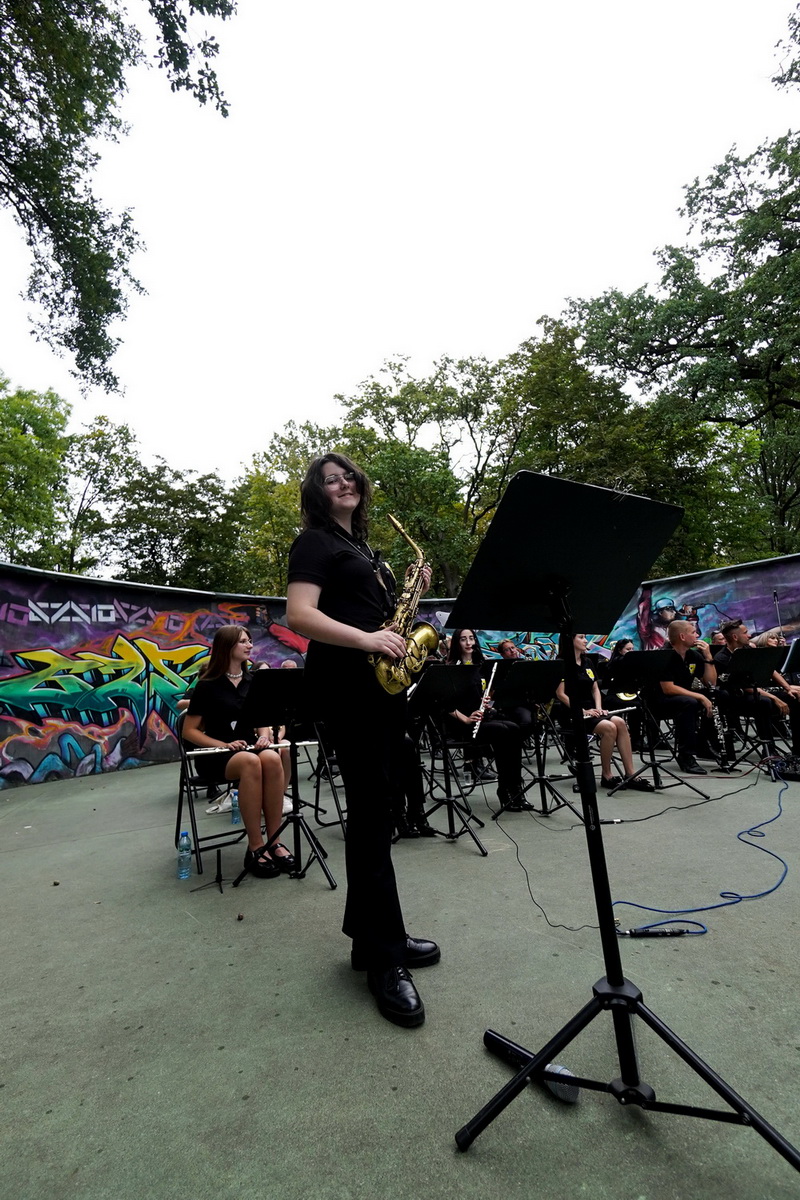 Koncert Orkiestry Dętej PAK KWB Konin w Parku Chopina