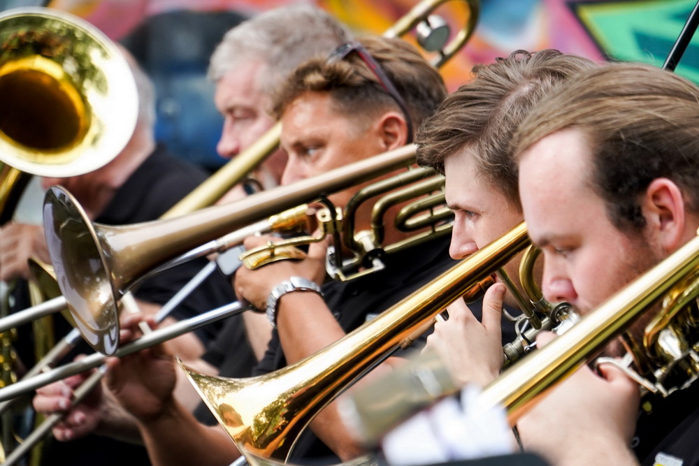 Koncert Orkiestry Dętej PAK KWB Konin w Parku Chopina